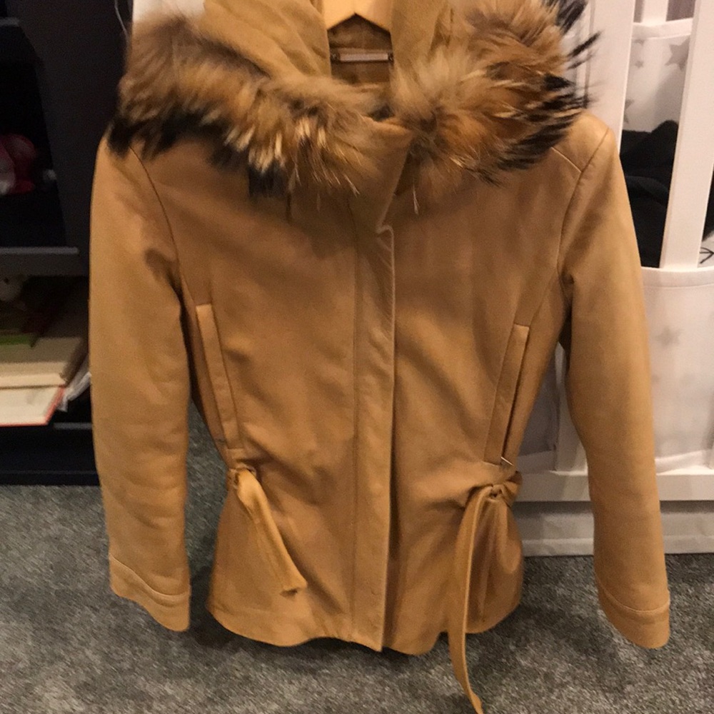 Leather jacket - Picture 2 of 5
